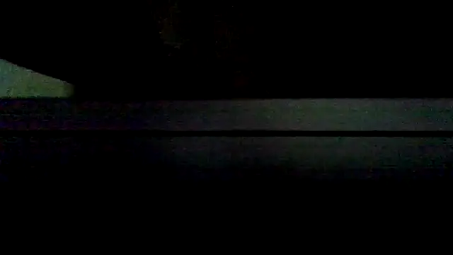 Bigdickbobby91 élő XXX-chatje
