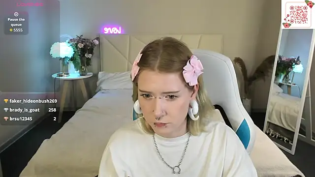 Czat XXX na żywo – Elira_Vane