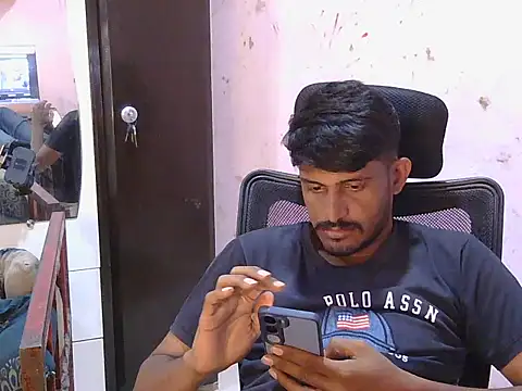 HotXKrish Chat XXX live