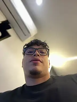 Chat XXX en directo de alekzamo