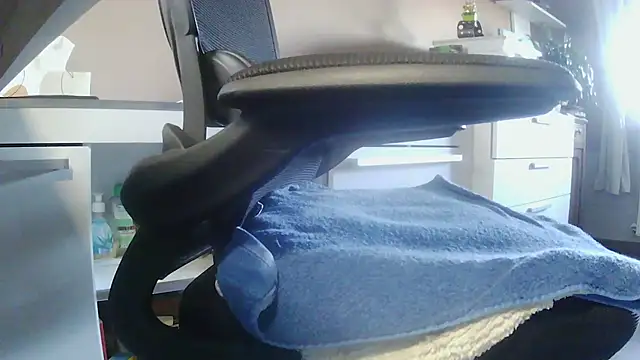 XXX chat uživo modela suedel65