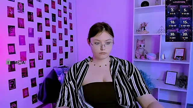 nikole_kitt – Live XXX-chat