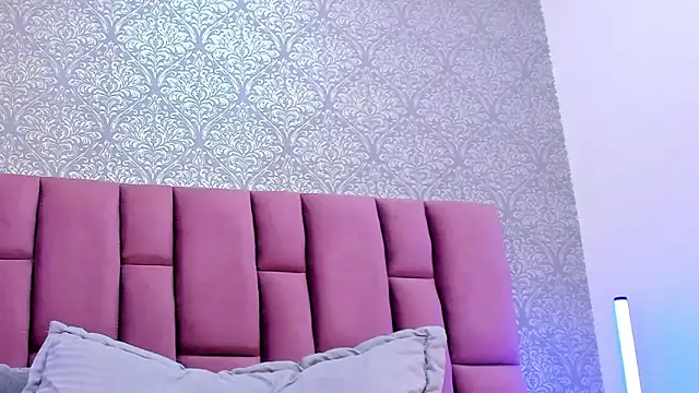 DianaRed_'s Live XXX Chat