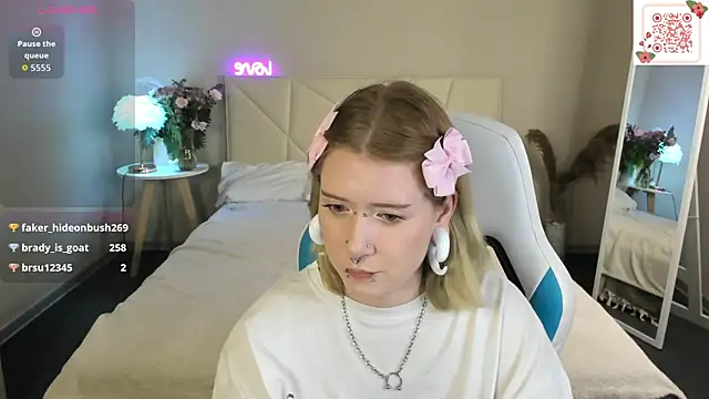 Elira_Vane – Naživo XXX chat