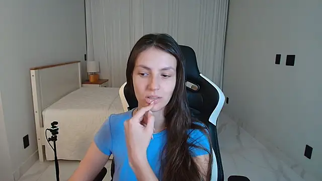 upssnowy's Live XXX Chat