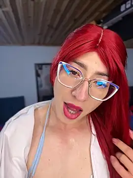 NICOLLE__12 XXX чат на живо