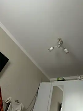 XXX chat uživo modela Frosl