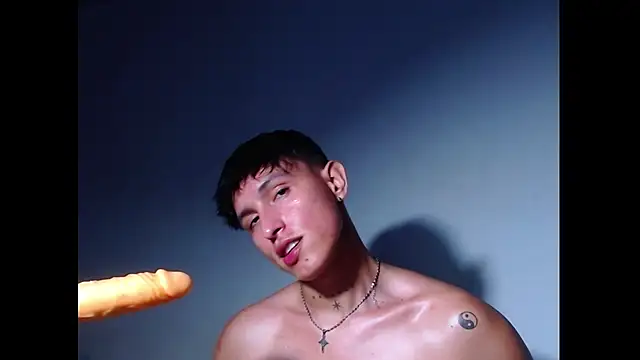 rowanbig live XXX chat