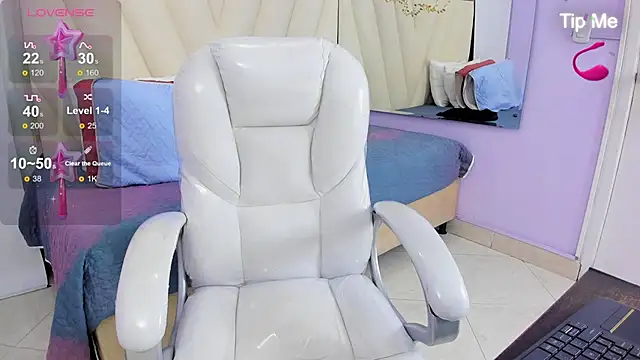 Živý XXX chat Ethan12_