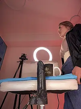 Онлайн чат XXX Angel1__
