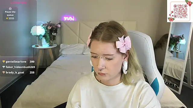 Elira_Vane Chat XXX in diretta