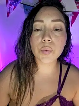 Heidy-cute Adlı Modelin Canlı XXX Sohbeti