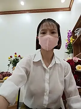 Emma_Linh 现场XXX聊天