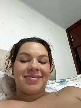 miacarrot Adlı Modelin Canlı XXX Sohbeti