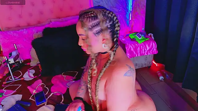 macasweet's Live XXX Chat