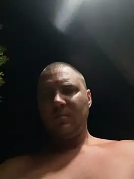 Chatroom XXX en direct de Brando2585