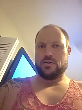 צ'אט XXX בשידור חי של Sissyslut121