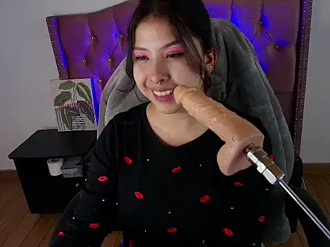 Czat XXX na żywo – Namiko_Park_