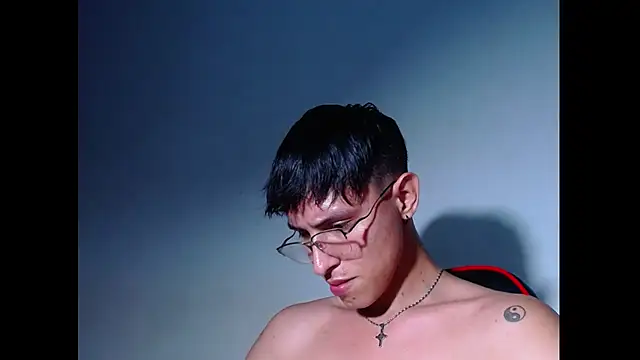 Chat XXX ao vivo de rowanbig