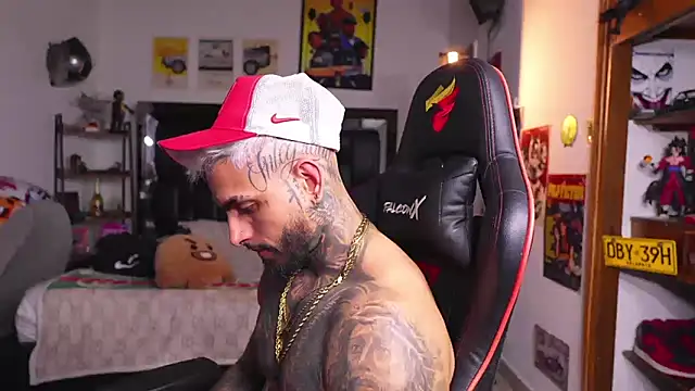 Chat XXX ao vivo de logan_hugh8