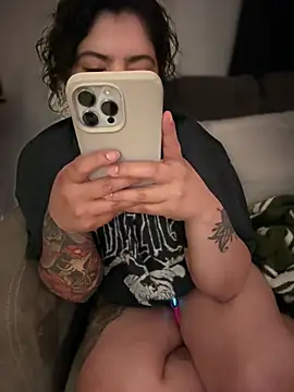 kimmiakiss22's Live XXX Chat