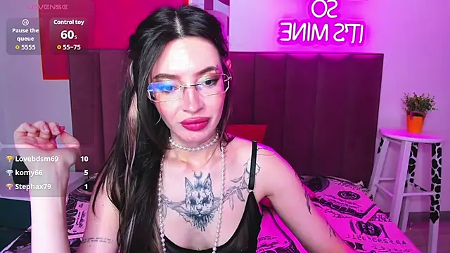 IvyDaintyのライブXXXチャット