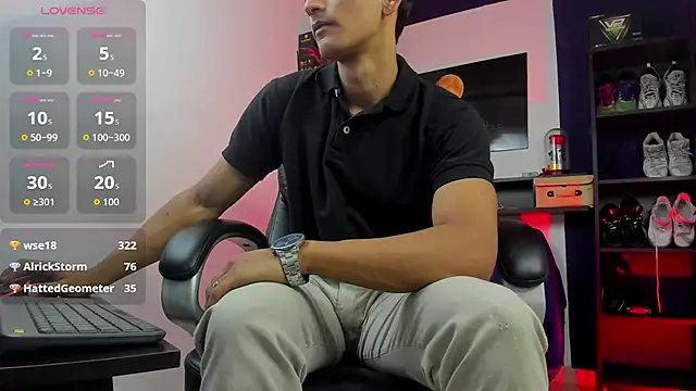 Chat +18 de Alex_king27 ao vivo