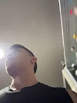 OliverWest04 现场XXX聊天