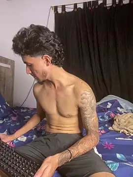 Kriss_Edwards Webcam-Show