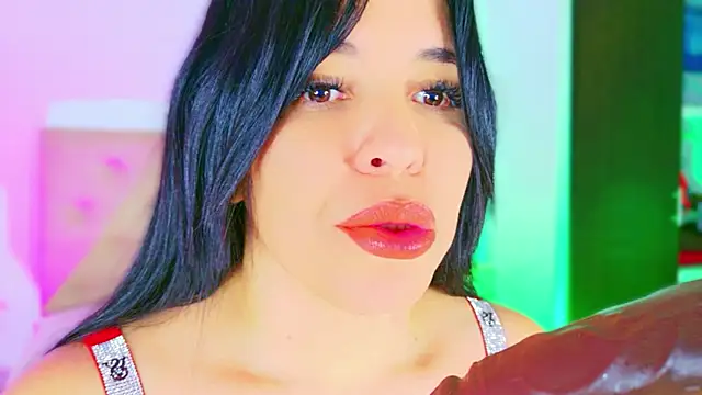 CharlootteEvans Live XXX Chat