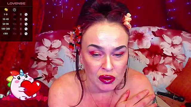hotzlata's Live XXX Chat