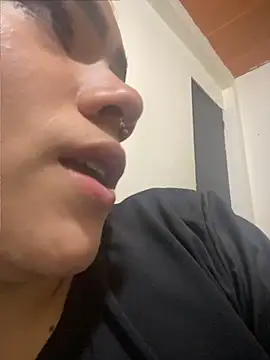 lina_seduce Obrolan Langsung XXX