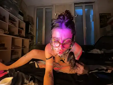 Chat XXX en directo de Kaaaya69