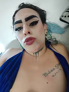 Perla_Hotcortes Chat XXX in diretta
