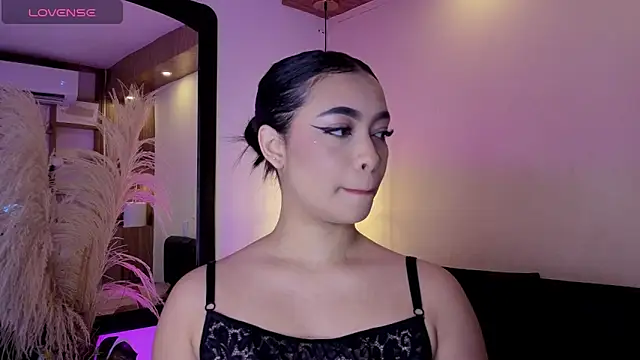 Chat XXX en directo de Chloe_monroee