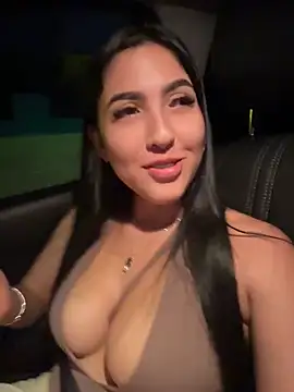 I_AM_SOPHIE_ Chat XXX in diretta