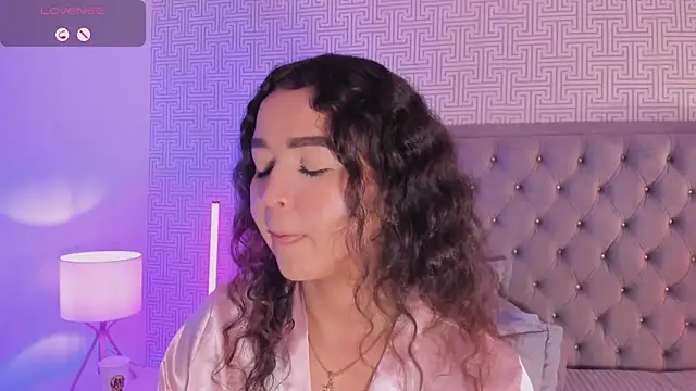Chat XXX ao vivo de Evaa_Lunna_