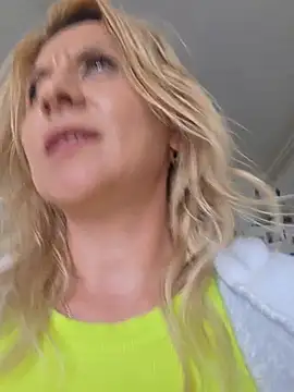 Chatroom XXX en direct de KaylinJan