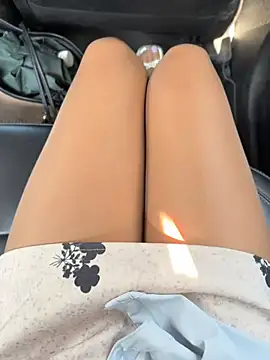 susu_kara's Live XXX Chat