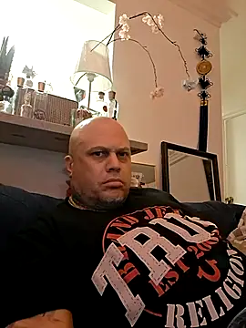 Chat +18 de Auhenri25 ao vivo