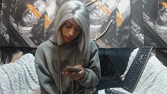 Lilmisbaddyxxx Chat XXX live