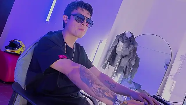 angel_still_ Live XXX Chat
