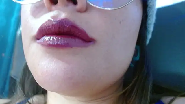 miss_evoleth2's Live XXX Chat