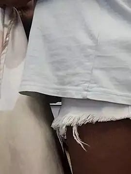 Laxmi_89のライブXXXチャット