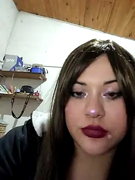 Blackwidow_3 Adlı Modelin Web Kamerası Şovu