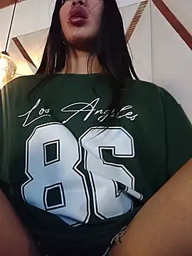 XXX chat uživo modela MeelFox