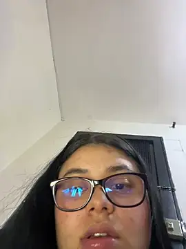 alissonfernandez_ élő XXX-chatje