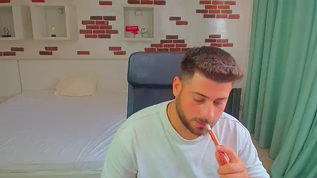 DaxGreer live XXX chat