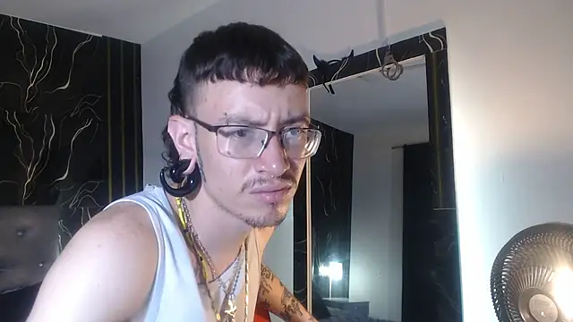 Ryan_Owenss Live XXX Chat