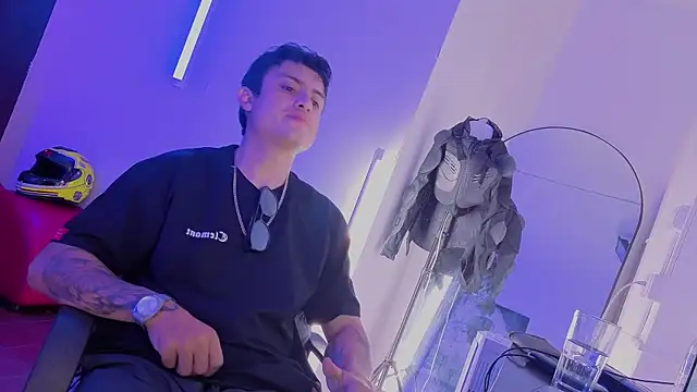 angel_still_'s Live XXX Chat